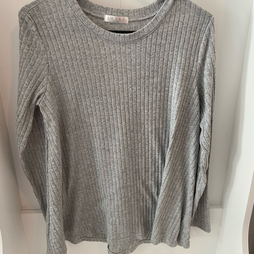 Awake Key-Hole Sweater